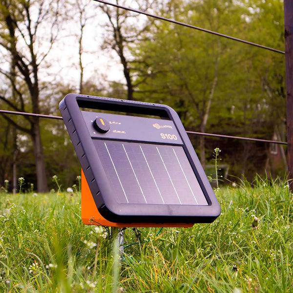 Gallagher S100 - Solar 1.0J / 12V - Up to 10km - Free Stand