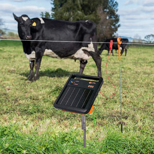 Gallagher S100 - Solar 1.0J / 12V - Up to 10km - Free Stand