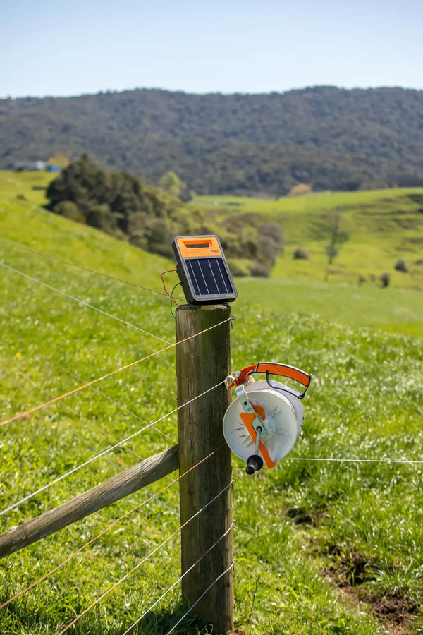 Gallagher S30Li - Solar 0.3J / Li-Ion - Up to 3km