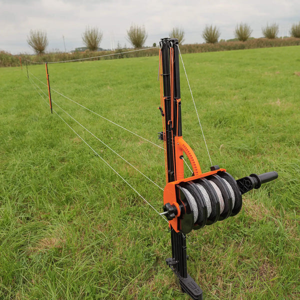 Gallagher SmartFence 2.0 - 100m All-in-One Portable Electric Fence Kit