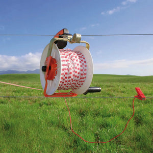 gallagher-medium-reel-500m-capacity-locking-catch-and-ergonomic-handle-061115